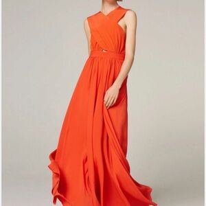 🍊 Uterqüe Orange Maxi Dress